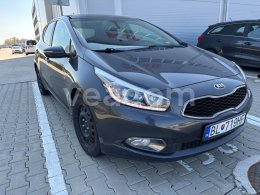 Aukcja internetowa: KIA  CEED