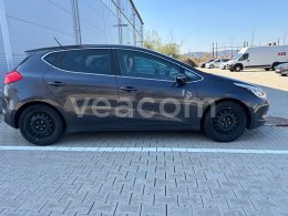 Aukcja internetowa: KIA  CEED