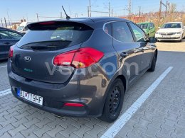 Aukcja internetowa: KIA  CEED