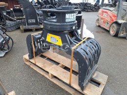Online aukce:  MÜSTANG GRP 150