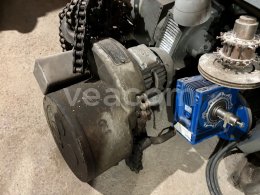 Online-Versteigerung:   R III.5 -ELEKTRICKÝ KLADKOSTROJ