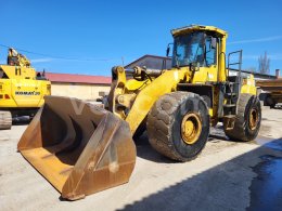 Online auction:  KOMATSU WA500-3