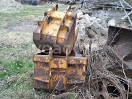 Online aukce:   PODKOPOVÉ LŽÍCE 50 A 80 CM NA TRAKTORBAGR ZTS UZS 050