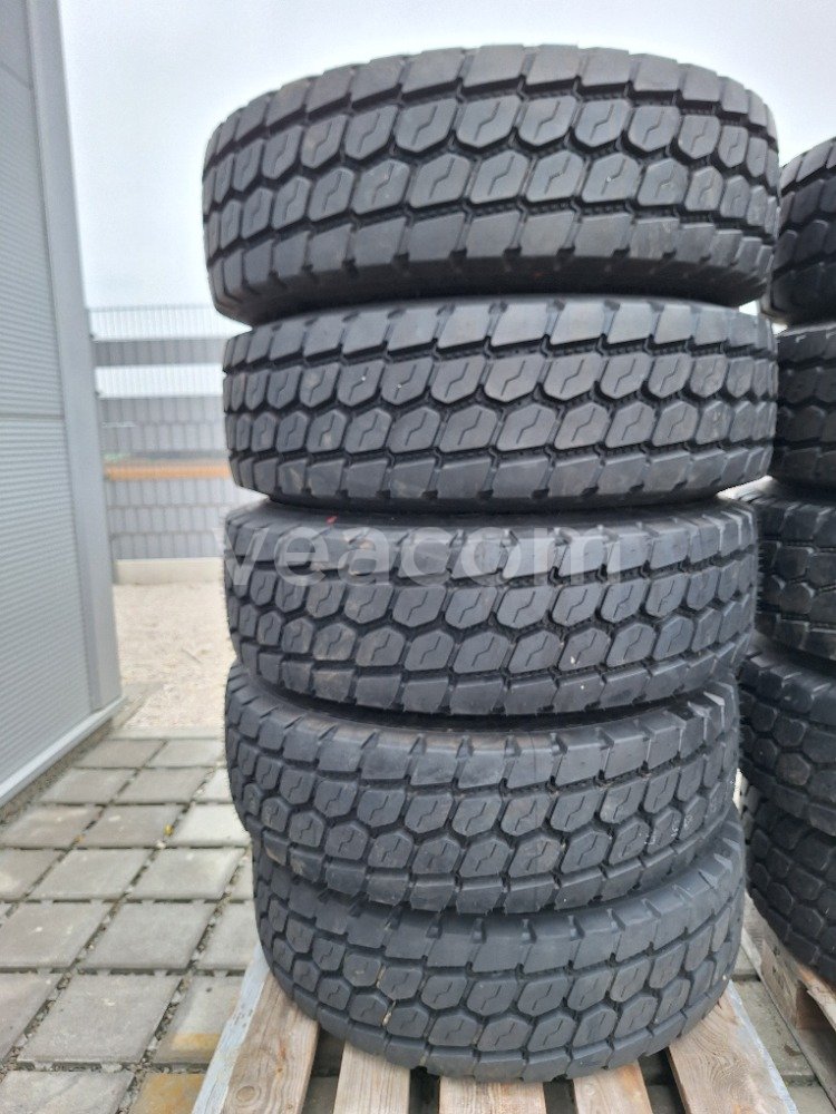 Online árverés:   1 SADA PNEUMATIK PIRELLI MG01 265/70 R19.5 143/141 4+1