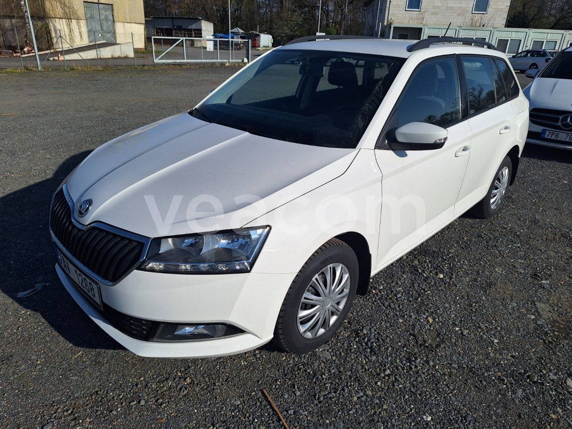 Aukcja internetowa: ŠKODA  FABIA