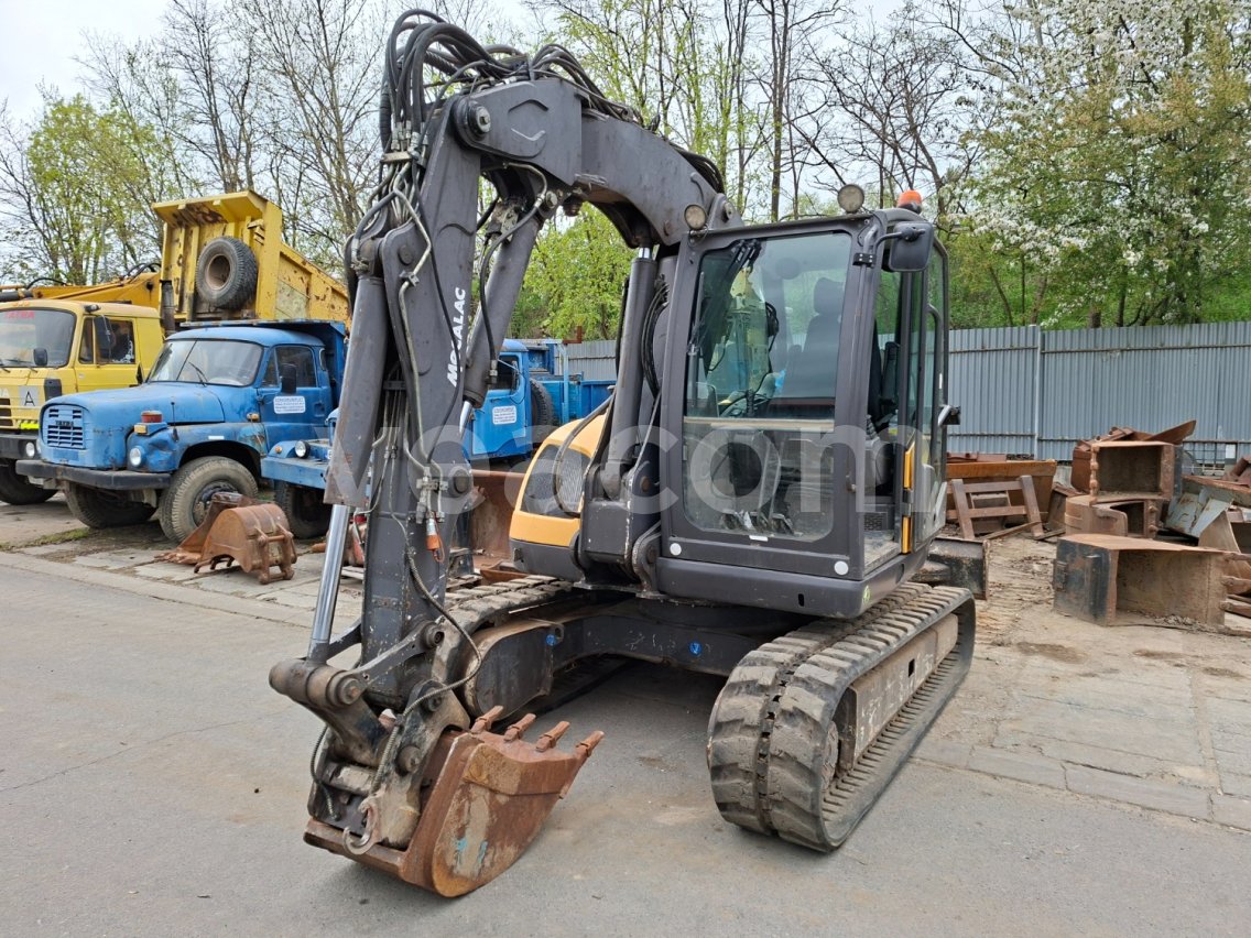 Online aukce: MECALAC  10 MCR