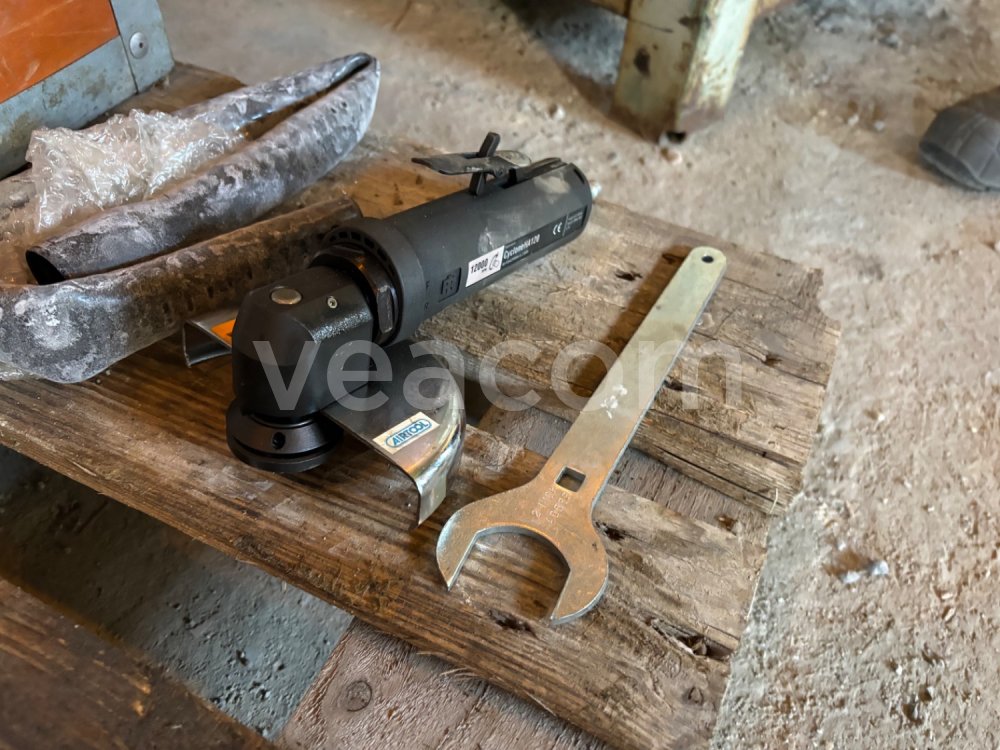 Online auction:  RUČNÁ PNEUMATICKÁ BRÚSKA