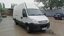 Online auction: IVECO  Daily 35 C12