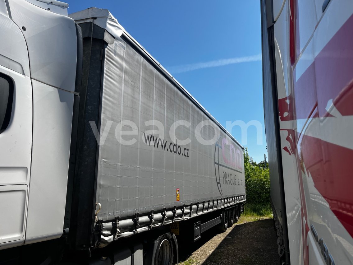 Online aukce:   SCMITZ  CARGOBULL S3T