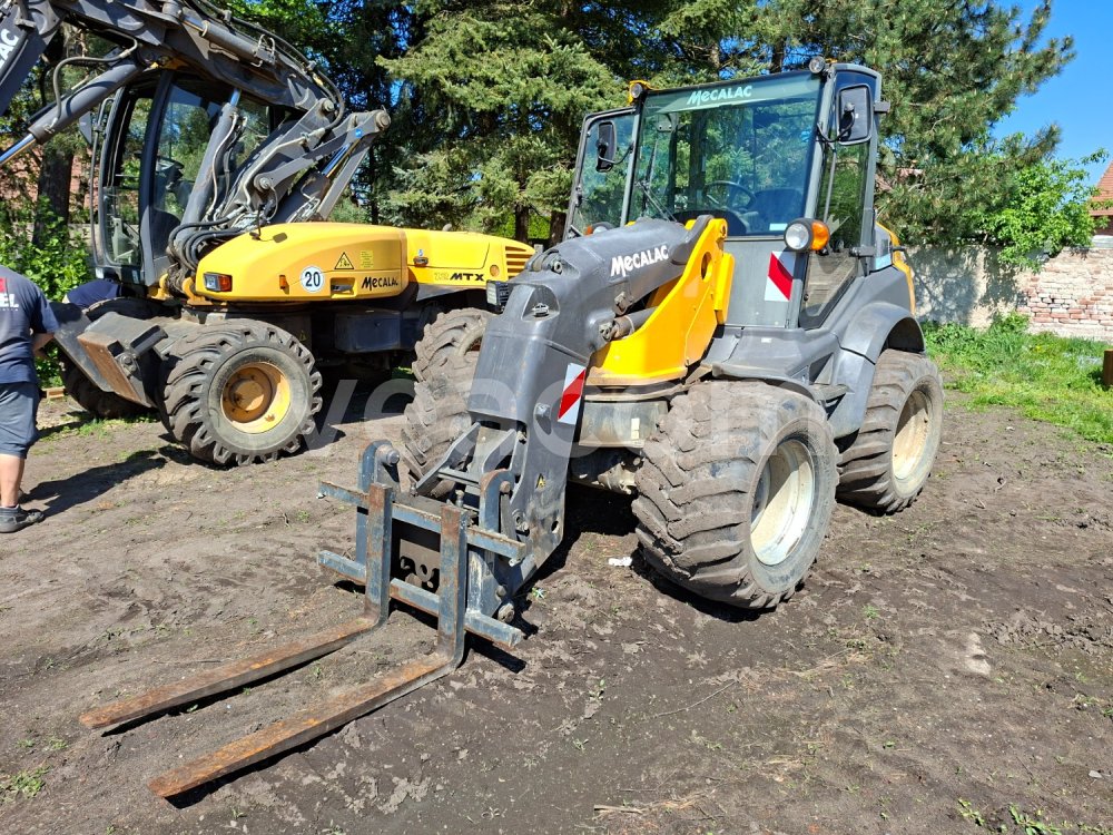 Online aukce: AHLMANN  AS 700 4X4