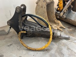 Aukcja internetowa: JCB  HM386Q