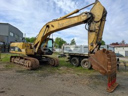 Online aukce: CATERPILLAR  325C