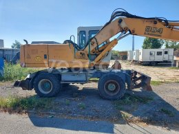 Online auction: LIEBHERR  A 904 LITRONIC