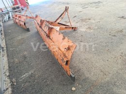 Online aukce:   SNĚHOVÁ RADLICE (3) 300 CM