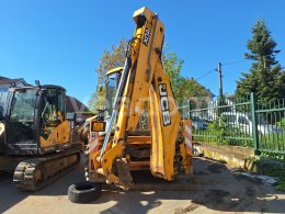 Online aukce: JCB  4 CX 4X4