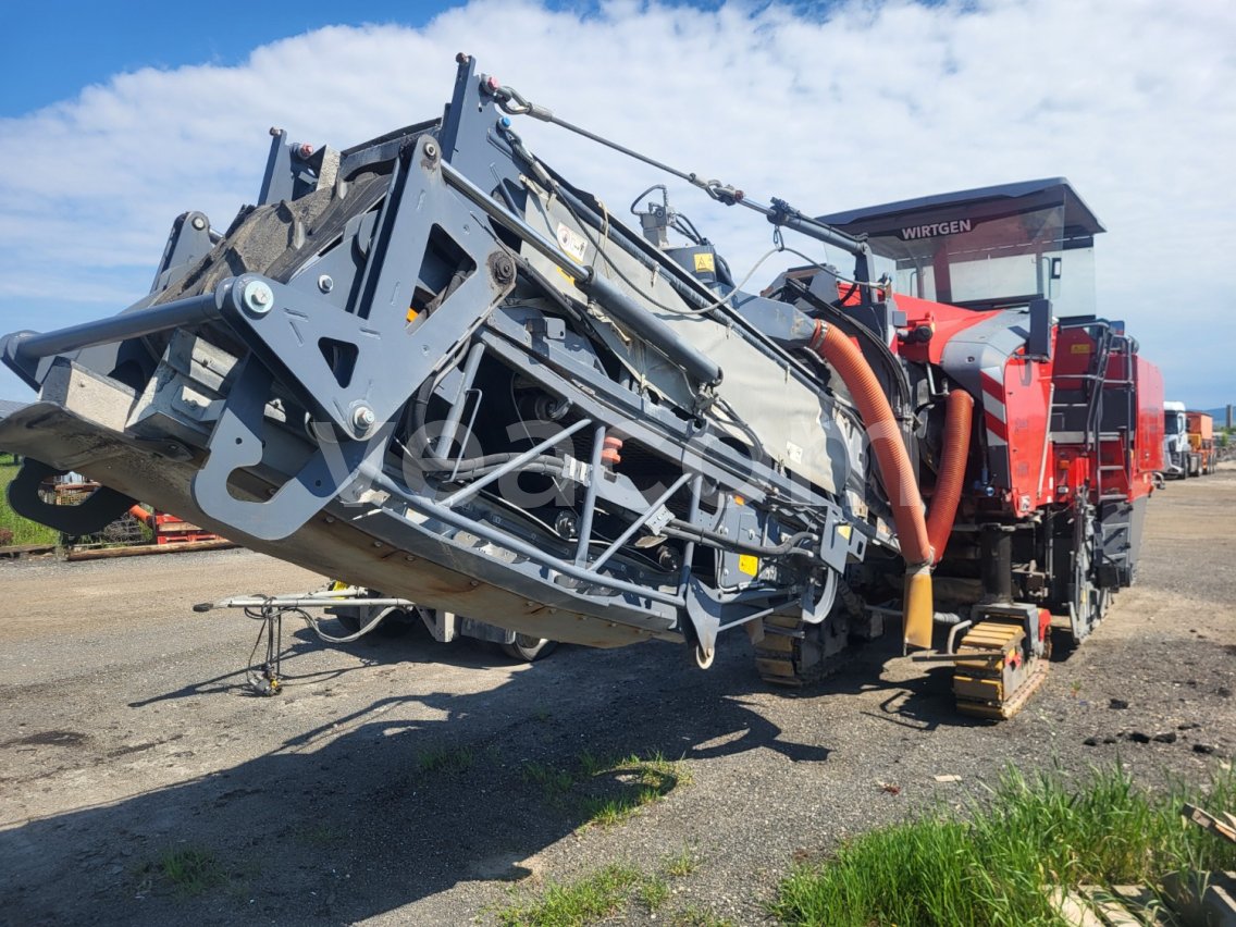 Online aukce: WIRTGEN  W210I