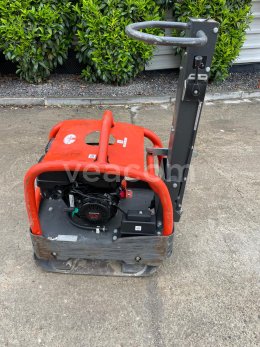 Aukcja internetowa: HUSQVARNA  LG300