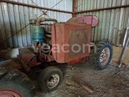 Aukcja internetowa:  TAŽENÁ TURBÍNA NA FOUKÁNÍ SLÁMY S MOTOREM ANDORIA SW 400