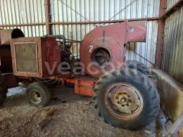 Online aukce:   TAŽENÁ TURBÍNA NA FOUKÁNÍ SLÁMY S MOTOREM ANDORIA SW 400