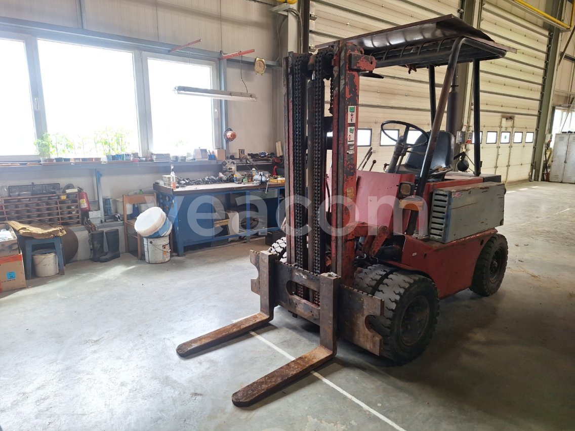Online auction: DESTA  DVHM 3222