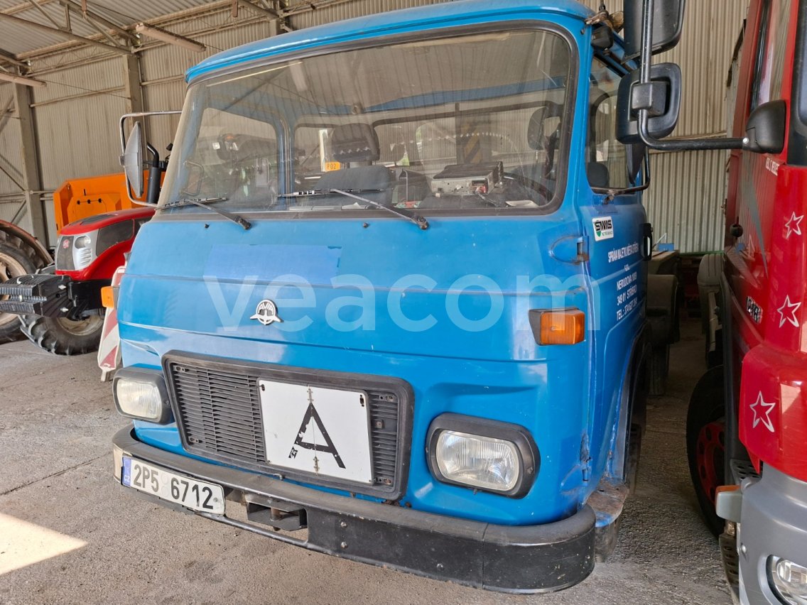Online aukce: AVIA  30 K- S/A 31- K/T