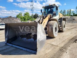 Online árverés:  LIEBHERR L556