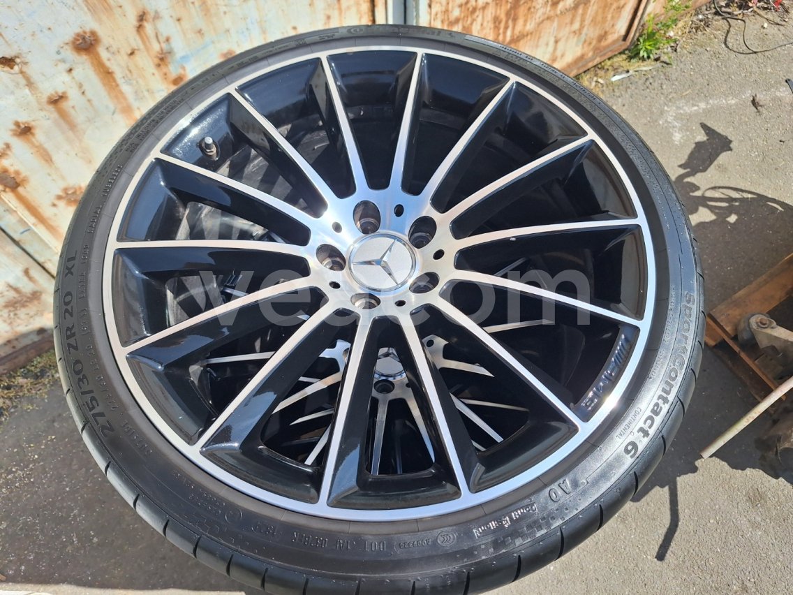 Online auction:   SADA PNEU NA ELEKTRONECH