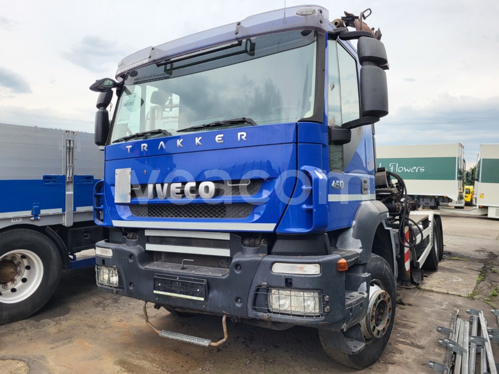 Интернет-аукцион: IVECO  TRAKKER 450 6X4 +HR