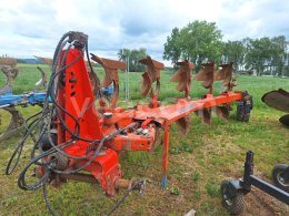 Online aukce: KUHN  VARI-MASTER 153