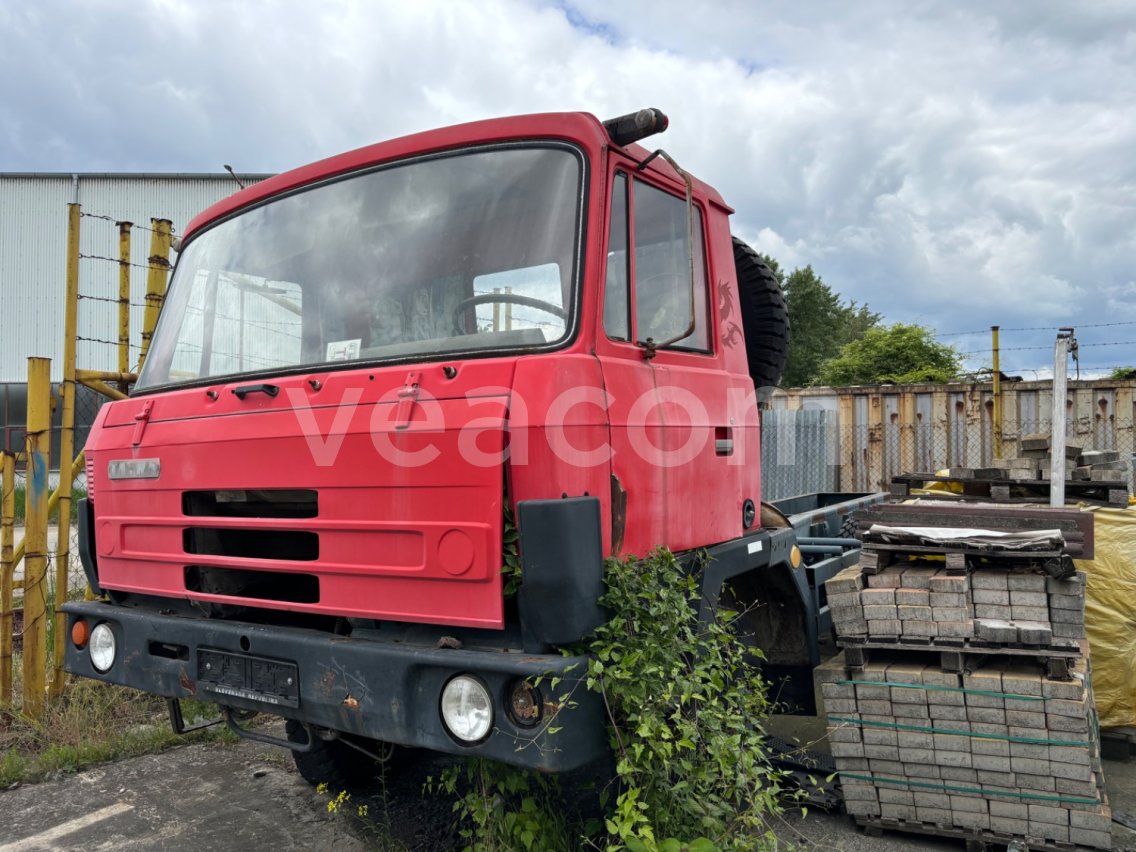 Online árverés:   TATRA T815 6X6