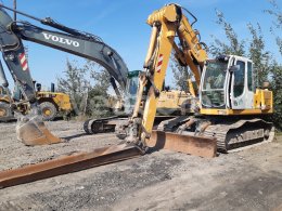 Online auction: LIEBHERR  R900 LITRONIC