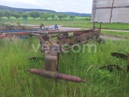 Online auction:  PLUH PH1 422