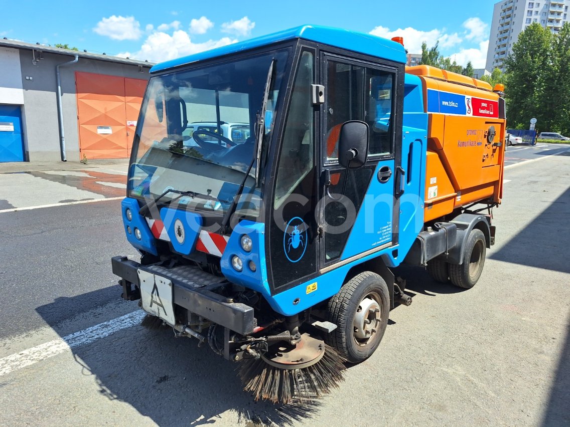Online auction: SCARAB  MINOR VM