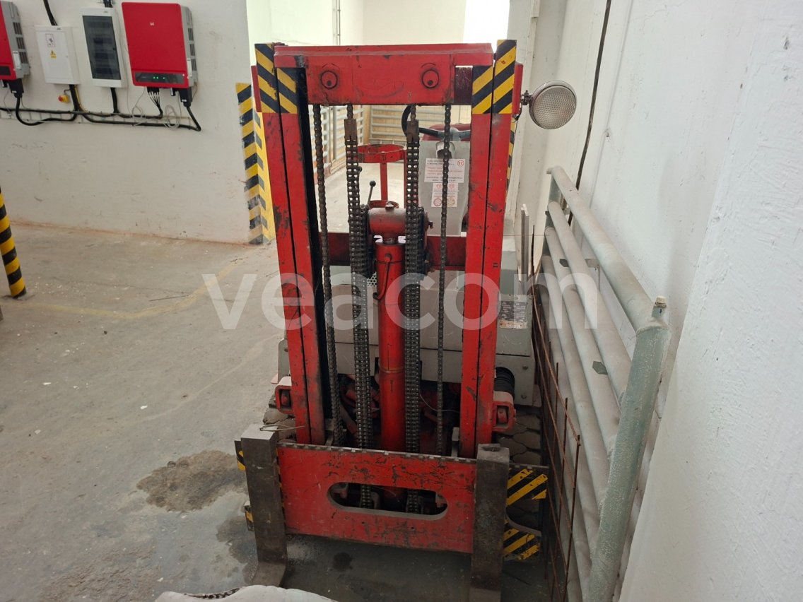 Online aukce: DESTA  MV 12 B
