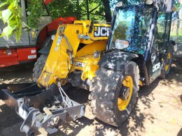 Online aukce: JCB  527-58AGRI