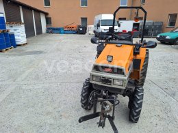 Online aukce: YANMAR  F-165