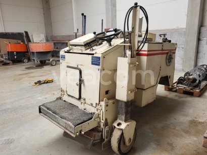 Online auction: WIRTGEN  W350
