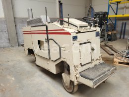 Online aukce: WIRTGEN  W350