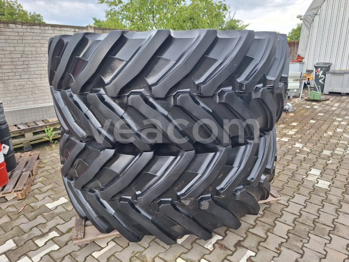 Online auction:   PNEUMATIKY 2 KUSY