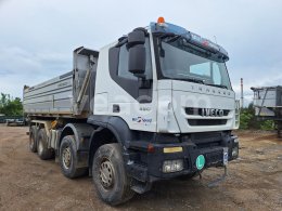 Online auction: IVECO  TRAKKER 450 8X4
