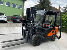 Online auction:  DOOSAN D35C-7