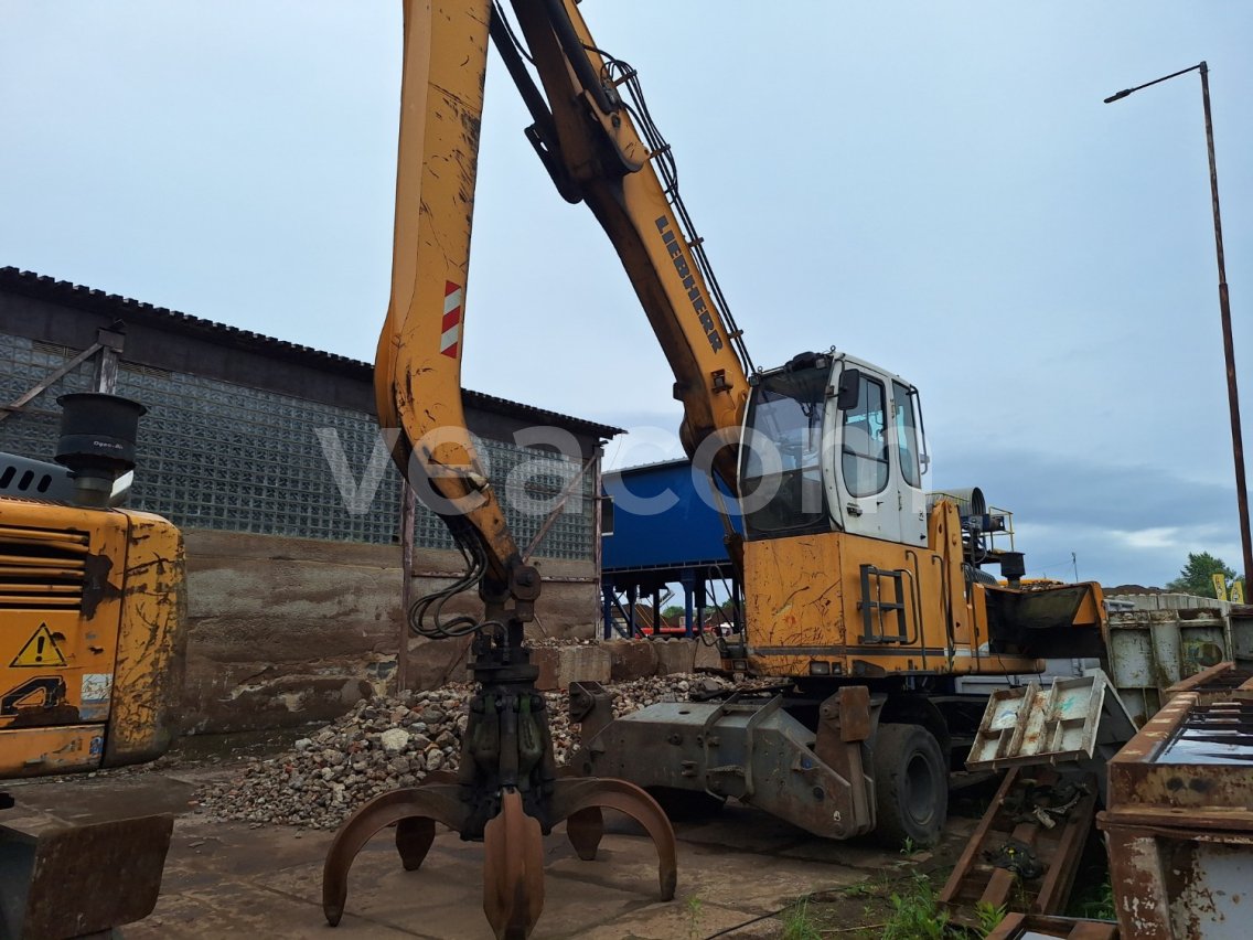 Online aukce: LIEBHERR  A924C HD 4X4