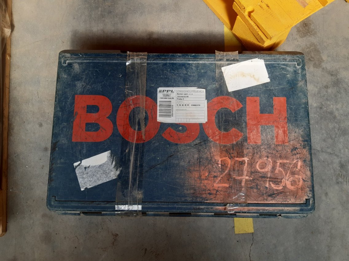 Online aukce:   Vrtačka Bosch (27/956)
