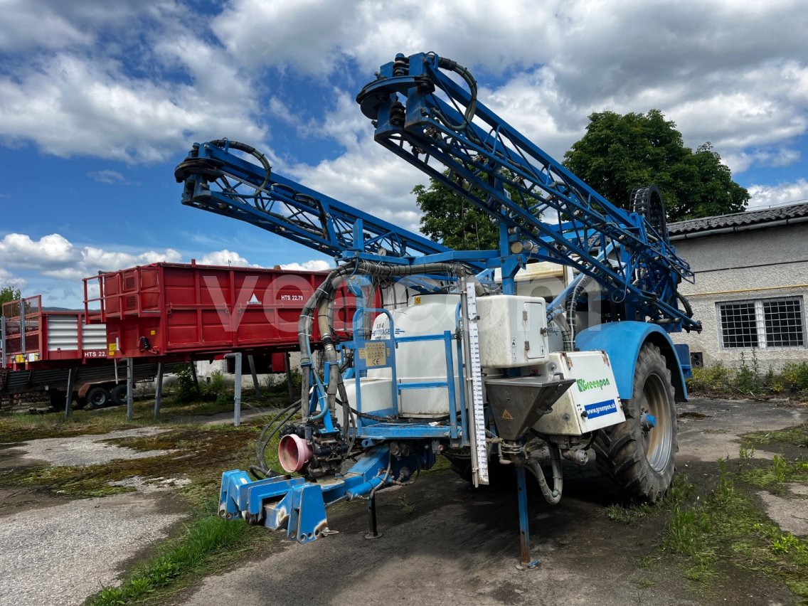 Online aukce: GM-R  VOYAGER 3200