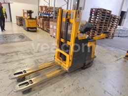 Online aukce: JUNGHEINRICH  ERD 220 Č2