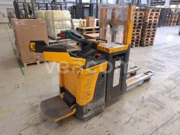 Online auction: JUNGHEINRICH  ERD 220 Č2