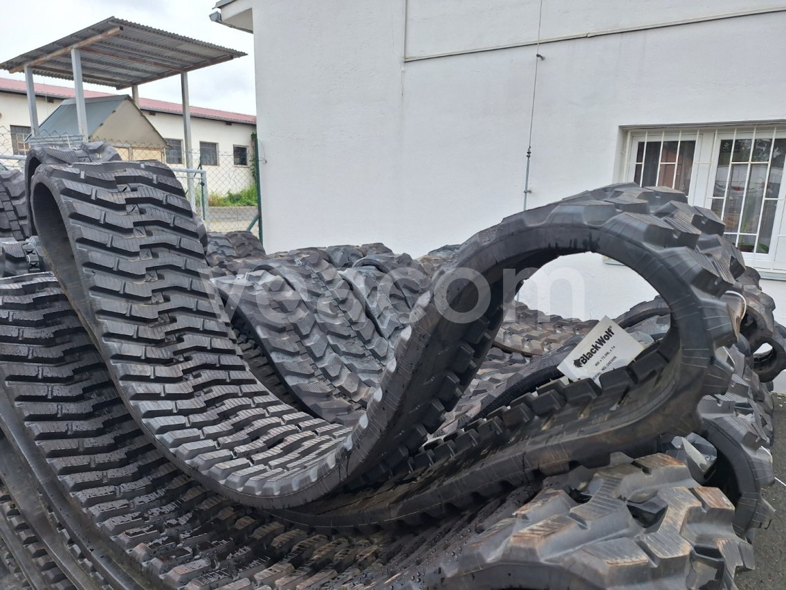 Online auction: BLACKWOLF  400X72, 5NLX74 – 1KS