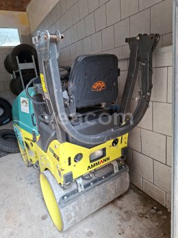 Online auction:   VIBRAČNÍ VÁLEC AMMANN ARX 12