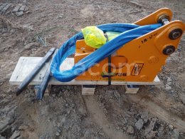 Online aukce:   HYDRAULICKÉ KLADIVO SAILING35
