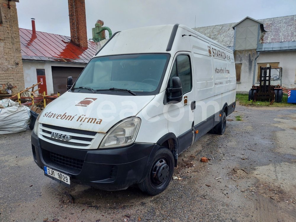 Online aukce: IVECO  DAILY 35 C15 V